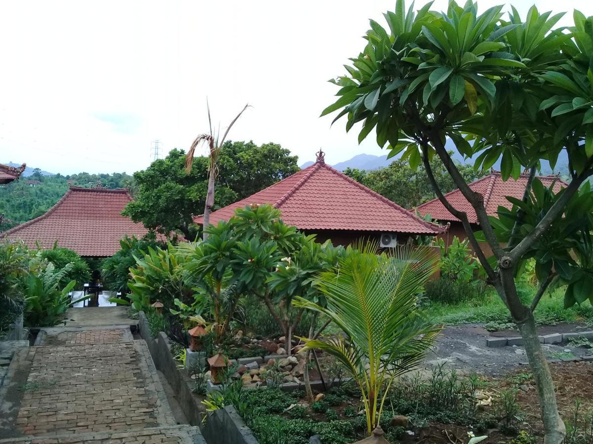Eliska Sari Bungalows Sumberkima Pemuteran Exterior foto