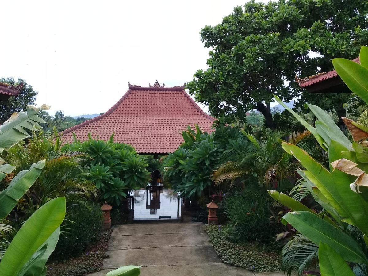 Eliska Sari Bungalows Sumberkima Pemuteran Exterior foto